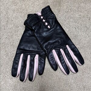 Harley Davidson Black and Pink Leather Gloves